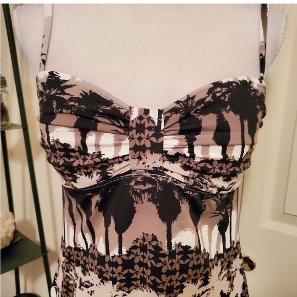 Tommy Bahama Sundress - Picture 3 of 4